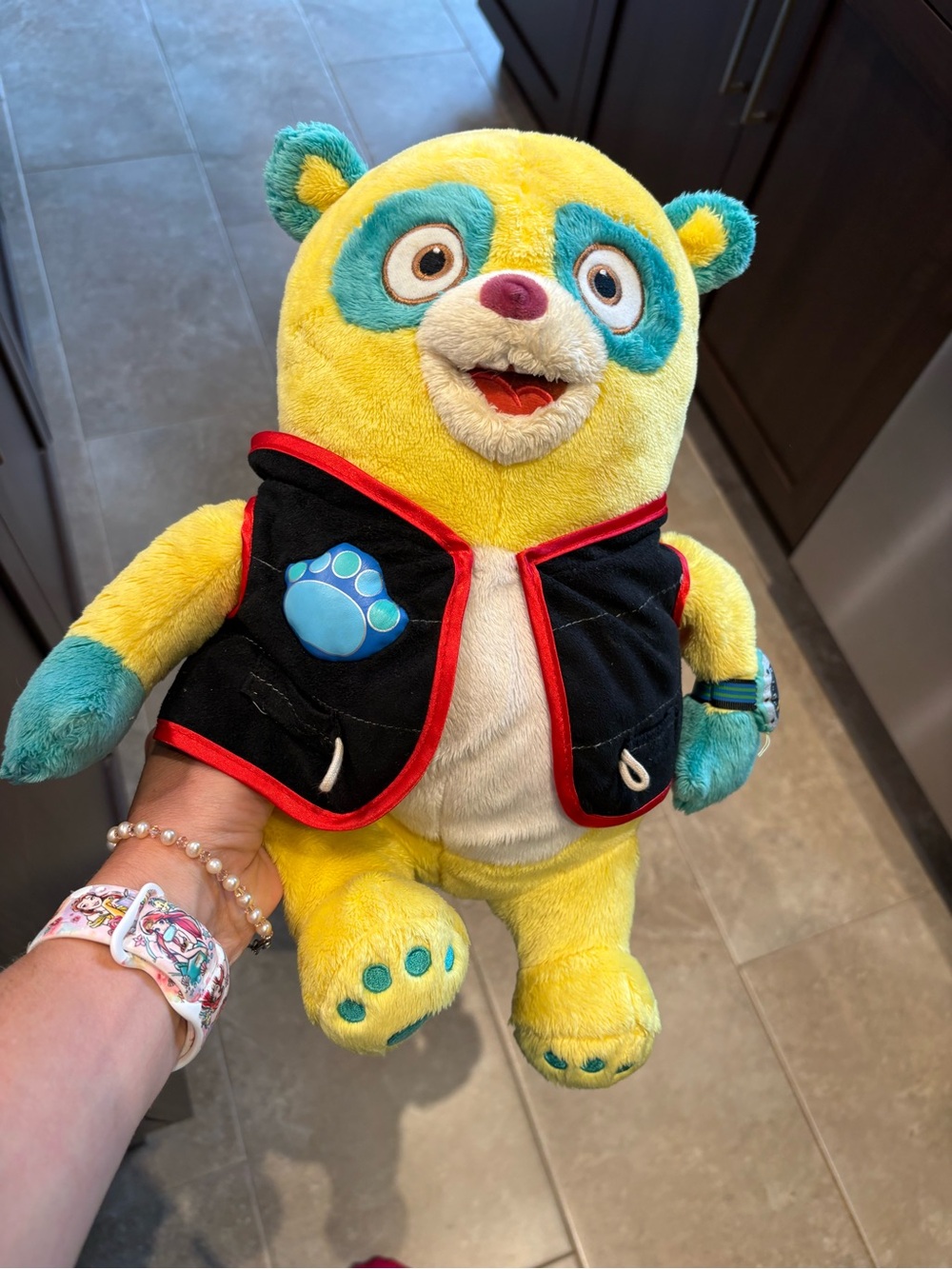 Disney Store Special Agent OSO Panda Bear Plush "14.